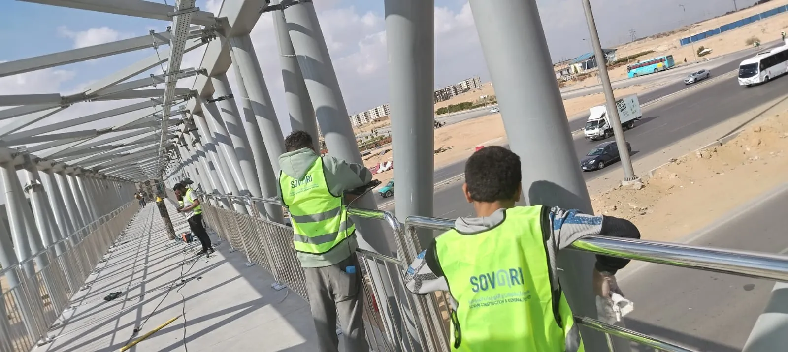 الأعمال المعدنية بكوبري جامعة السويدي للتكنولوجيا