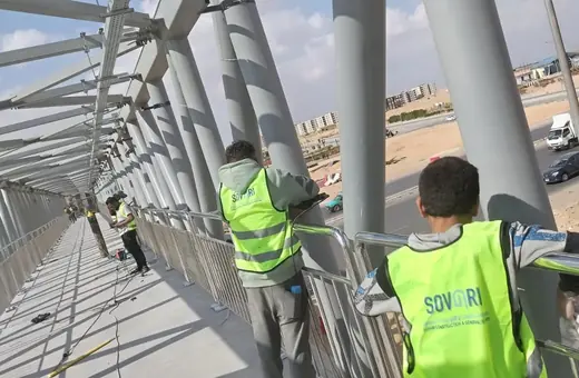 الأعمال المعدنية بكوبري جامعة السويدي للتكنولوجيا